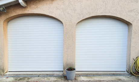 Porte de garage enroulable