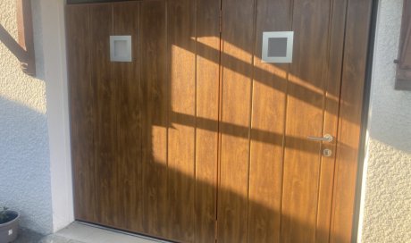 Installation d’une porte de garage basculante à VILLETTE D'ANTHON
