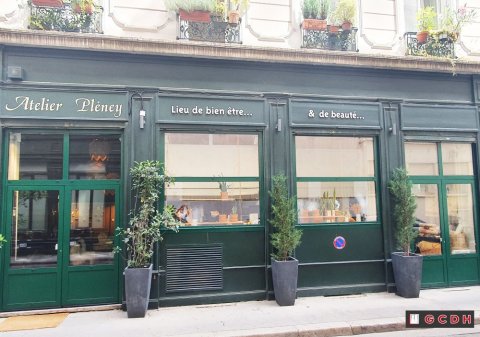 Installation d’une nouvelle vitrine pour une  boutique à Lyon 1