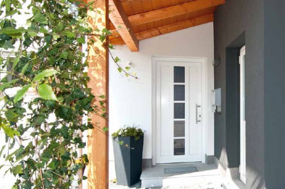 Pose d'une porte d'entrée bois aluminium à Saint-Symphorien-d'Ozon et sa région.