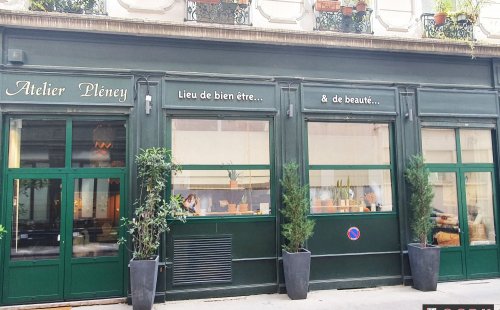 Installation d’une nouvelle vitrine pour une  boutique à Lyon 1