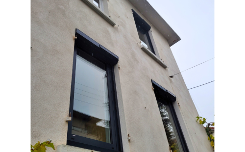 Nouvelle installation de fenêtres, porte d’entrée et volets  roulants à Tassin la Demi Lune