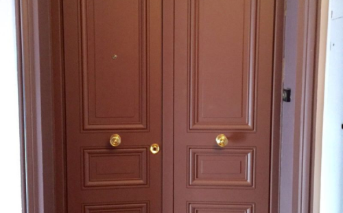 Assurez la sécurité de votre appartement avec une porte palière de haute performance à LYON