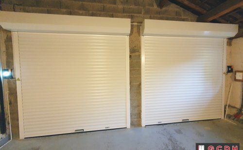 Chez GCDH on propose aussi les portes de garage !