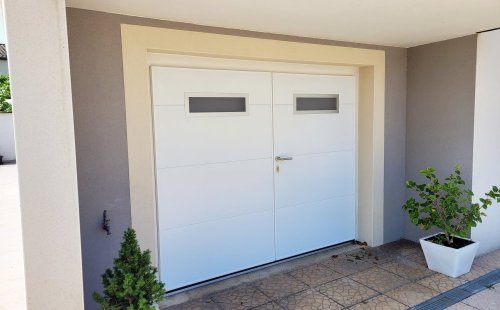 Installation d’une porte de garage battante à  Saint Symphorien d’Ozon