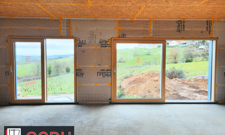 Installation de Coulissant Levant Internorm à Chassieu sur un chantier neuf