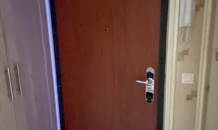 Pose d’une porte blindée à Décines Charpieu : une installation sur mesure pour plus de sécurité