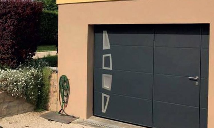 Pose de porte de garage basculante Wedoor à Saint-Symphorien-d'Ozon et sa région