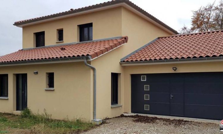 Pose de porte de garage sectionnelle France fermeture à Saint-Symphorien-d'Ozon et sa région