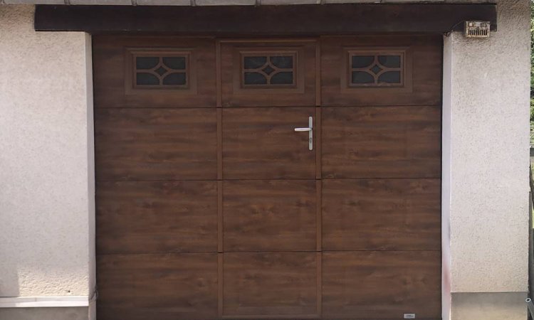 Pose de porte de garage sectionnelle France fermeture à Saint-Symphorien-d'Ozon et sa région
